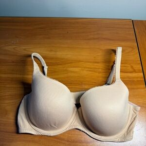 Victorias Secret Body by Victoria Lined Demi Nude Bra Neutral 38C